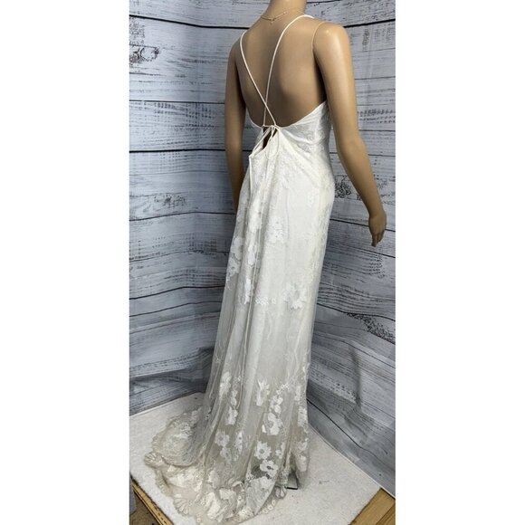 Galina Ivory Lace Wedding Dress KP3766 Bridal Gown Spaghetti Strap Boho Sz 4 - Picture 6 of 16